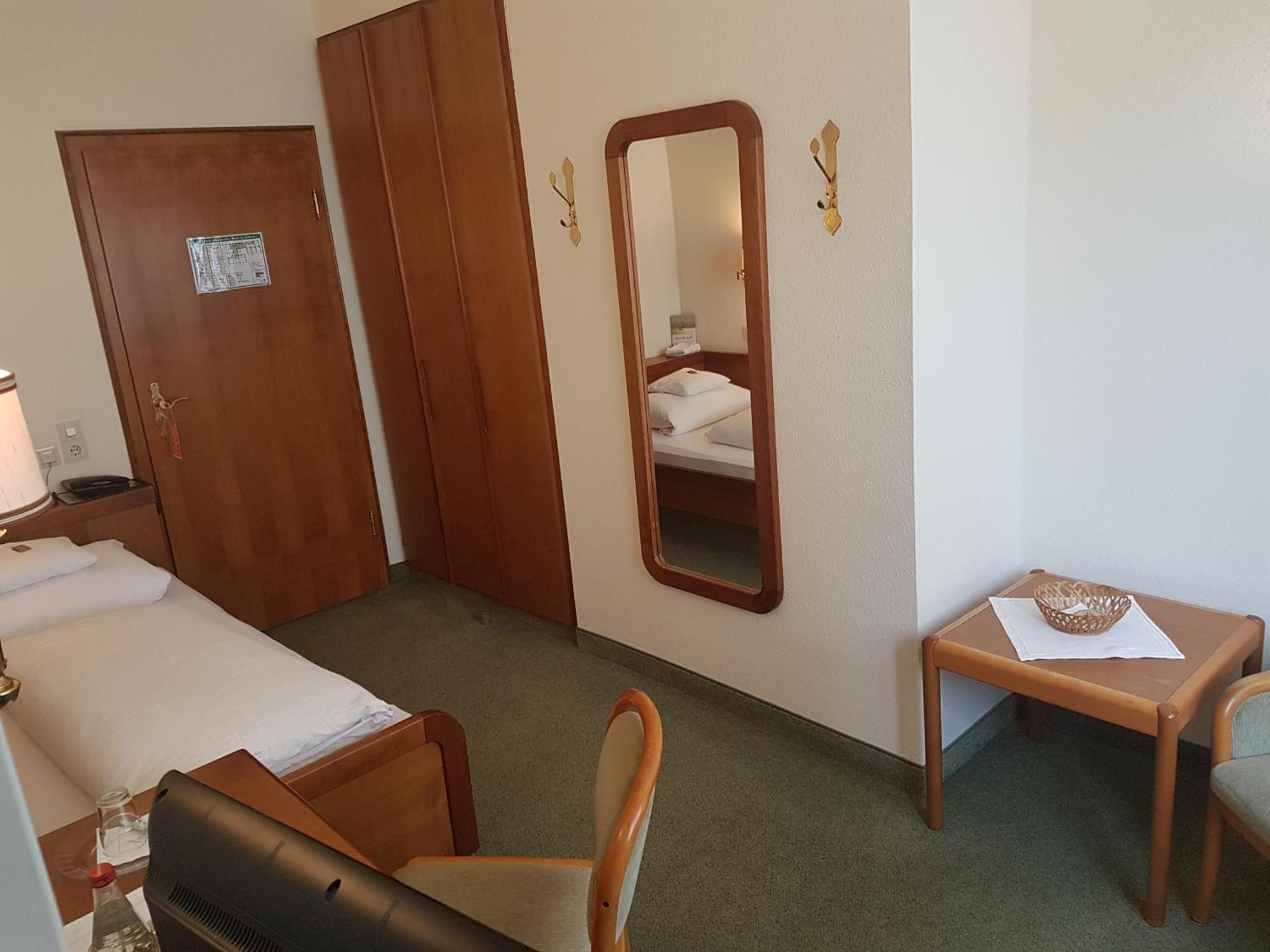 Standard Single Room Balcony