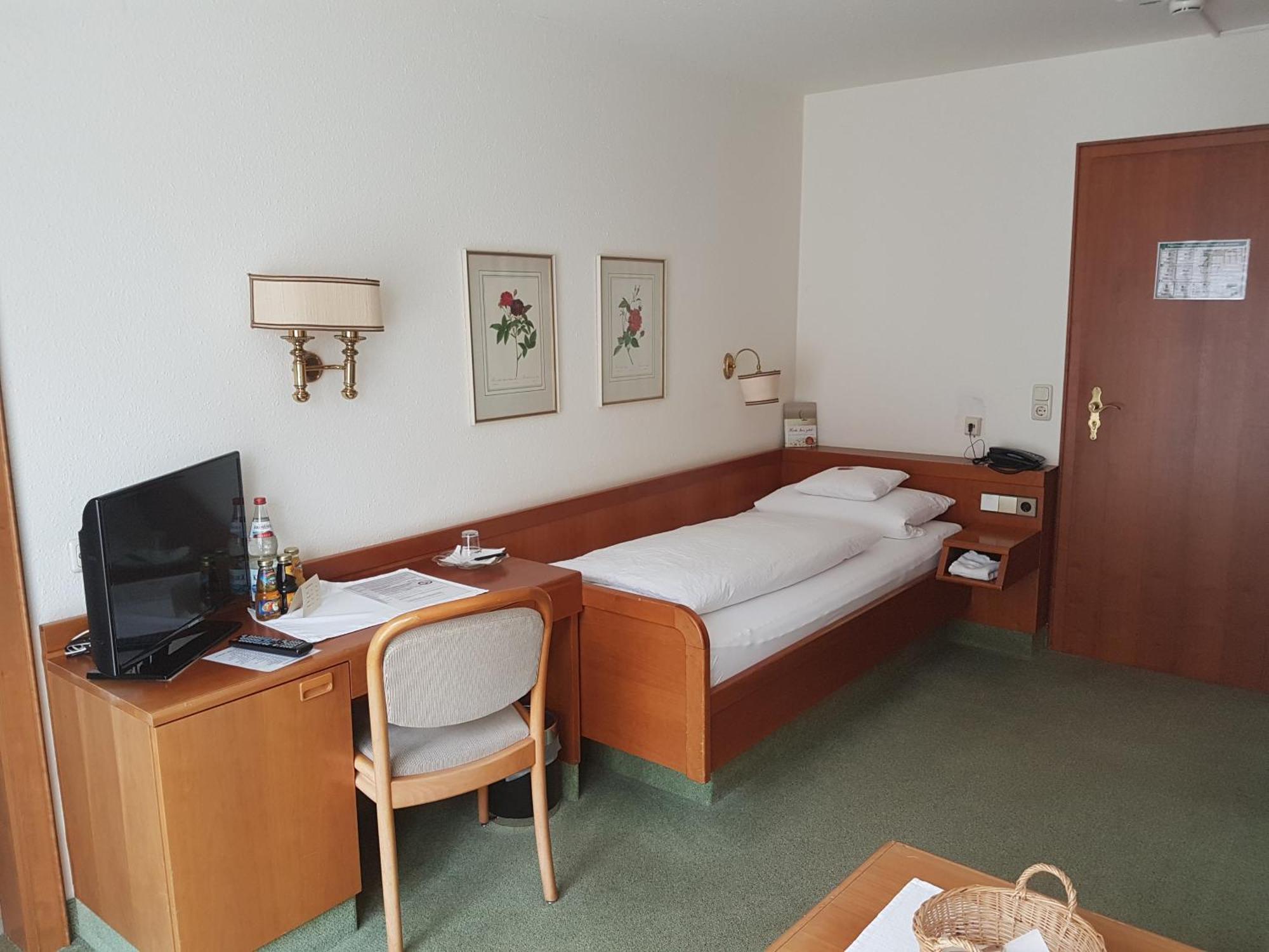 Standard Single Room Balcony