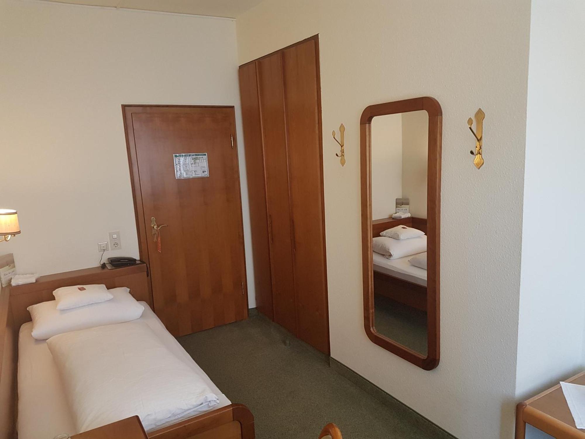 Standard Single Room Balcony